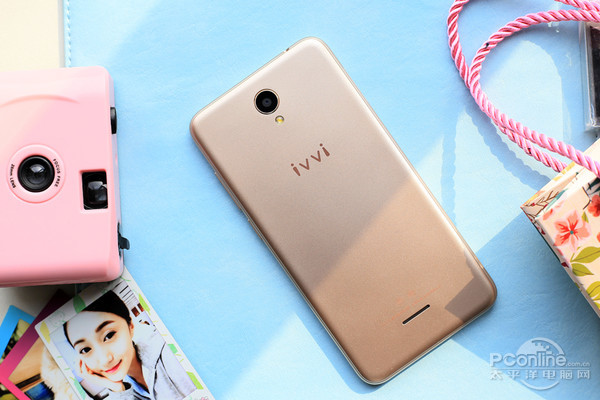 ivviV1M评测：除唯美设计，还支持电信黄金频段