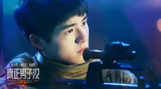 吴磊刘昊然tfboys同台,刘昊然tfboys四大鲜肉同台