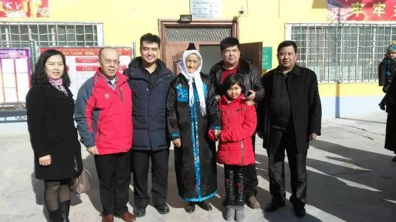 库尔班大叔上北京,库尔班大叔真的骑毛驴到北京了吗