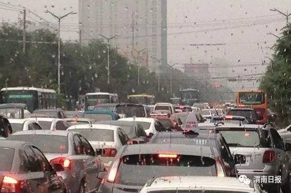 赵雷谈起成都这座城市,当赵雷的成都遇见孝感