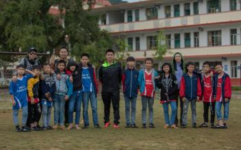 一个足球闯关的游戏有哪些,一个足球的奇幻之旅完整版