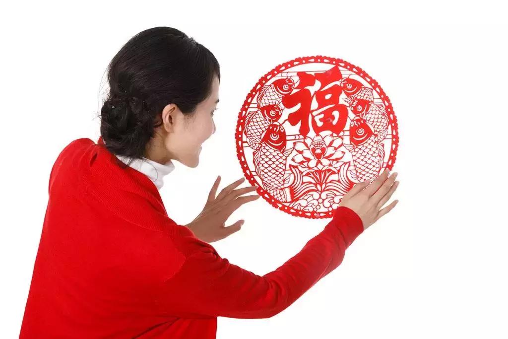 墙上的福字应该正着贴还是倒着贴,福字要倒着贴还是正着贴