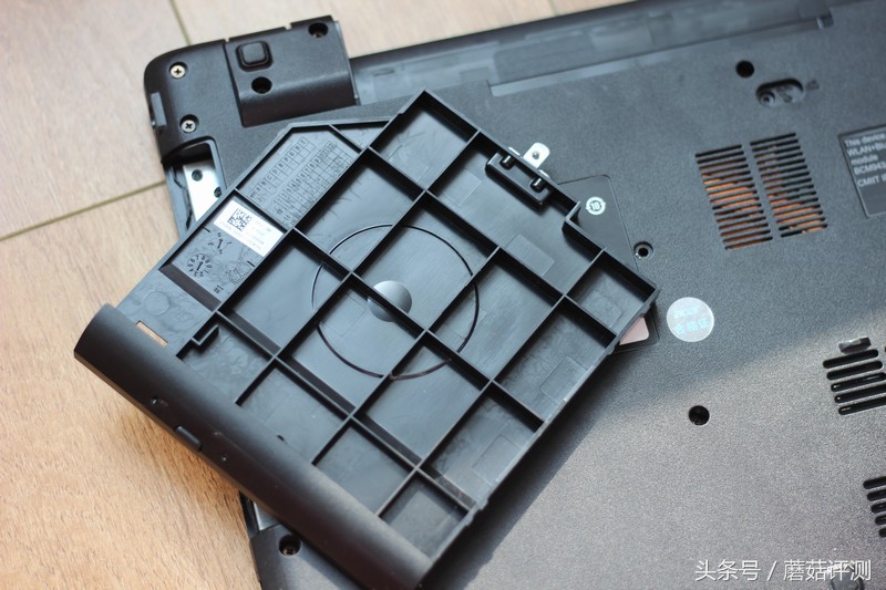 宏碁v5-471拆机清灰,宏碁v5-471拆机清灰视频