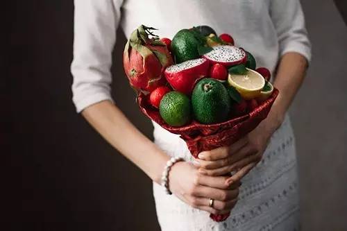 别拿西红柿不当水果,情人节礼物水果