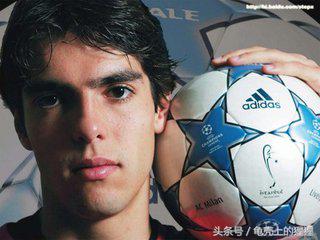 足球场上的帅哥门将,足球场上的帅哥视频