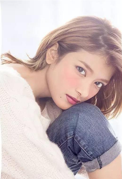 日系韩系长相区别,春夏日系韩系妆容解析