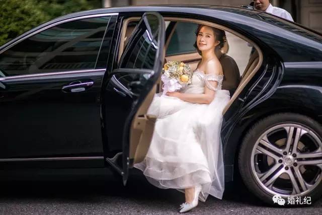 结婚订酒店和婚庆一般多少预算,办婚礼一般提前多久订酒店