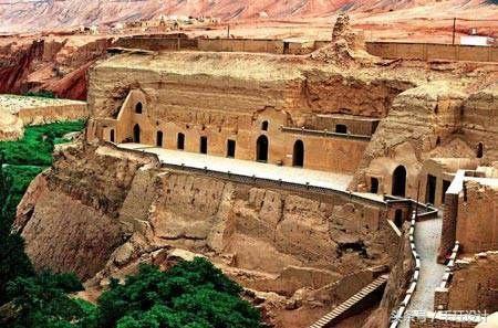 信徒朝拜圣地在哪里,十大佛窟