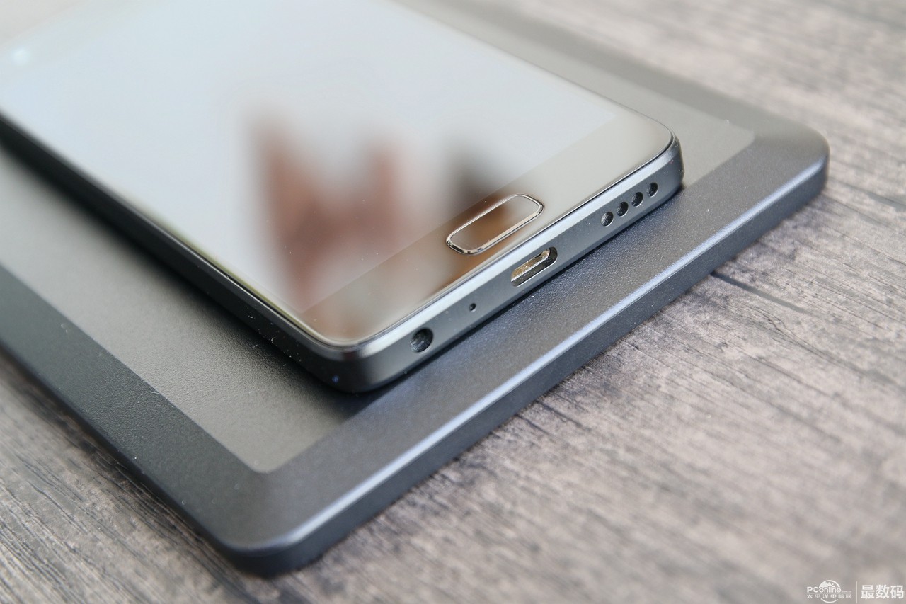 联想zukz2对比联想zukedge,联想zukz2值得买吗