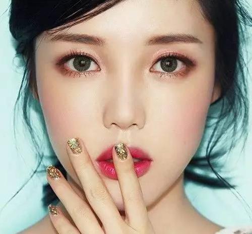 日系韩系长相区别,春夏日系韩系妆容解析