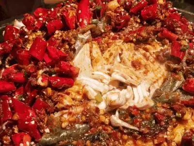 巫山烤鱼的做法大全视频播放,锡纸烤鱼的做法视频教程全集