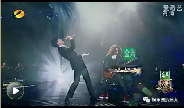张杰下腰歌唱,张杰大张伟开场舞