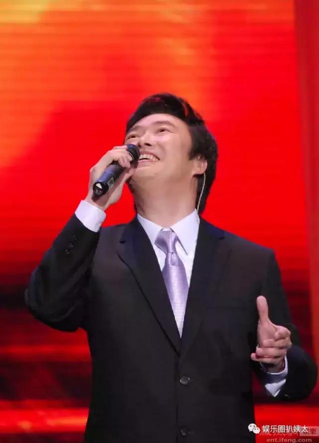 张杰下腰唱歌视频完整版,张杰下腰薛之谦