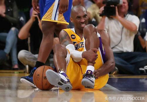 业余足球联赛精华,业余足球运动员受伤后的应急处理