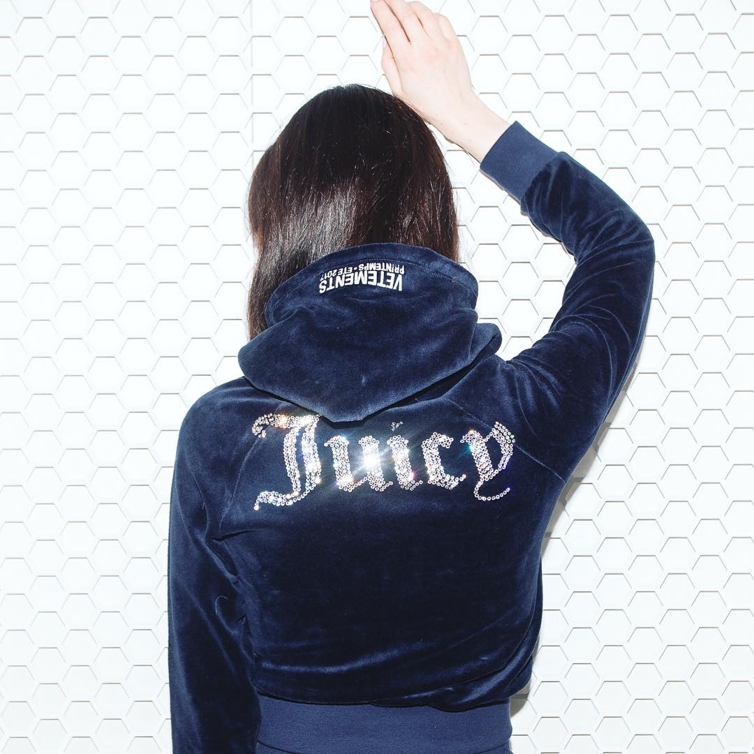 vetements巅峰款,vetements2022秋冬高级秀