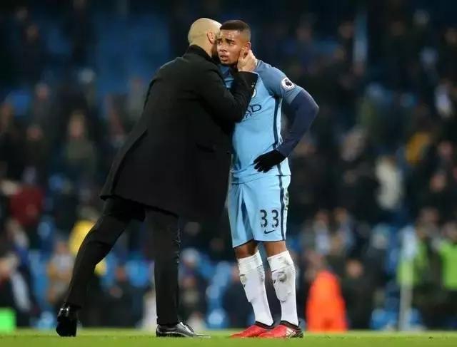 周末读人`他是蓝月亮的新希望，与上帝同名