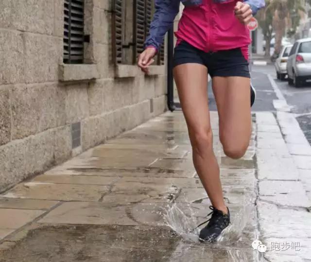 跑步鞋补底,鞋后跟外侧磨损怎么补鞋