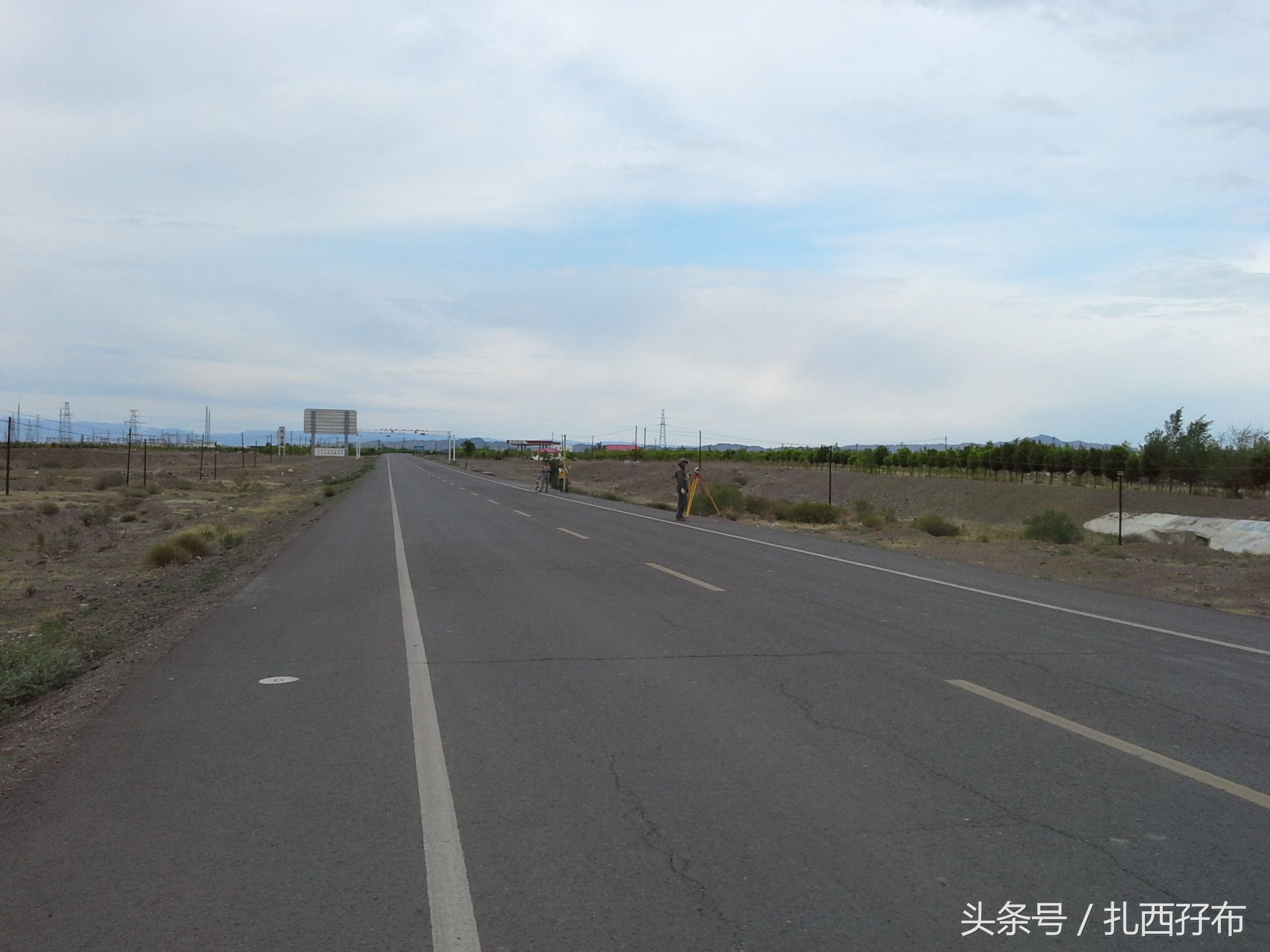 乌鲁木齐骑行到阿尔泰,骑行从库尔勒到博斯腾湖