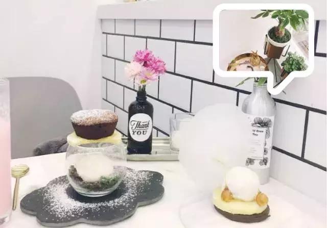 爆红朋友圈的21家的甜品店，只怕你不敢点开！