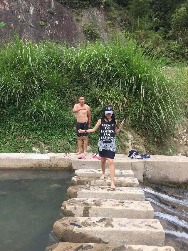 八千里路云和月的上一句,八千里路云和月一骑绝尘上珠峰