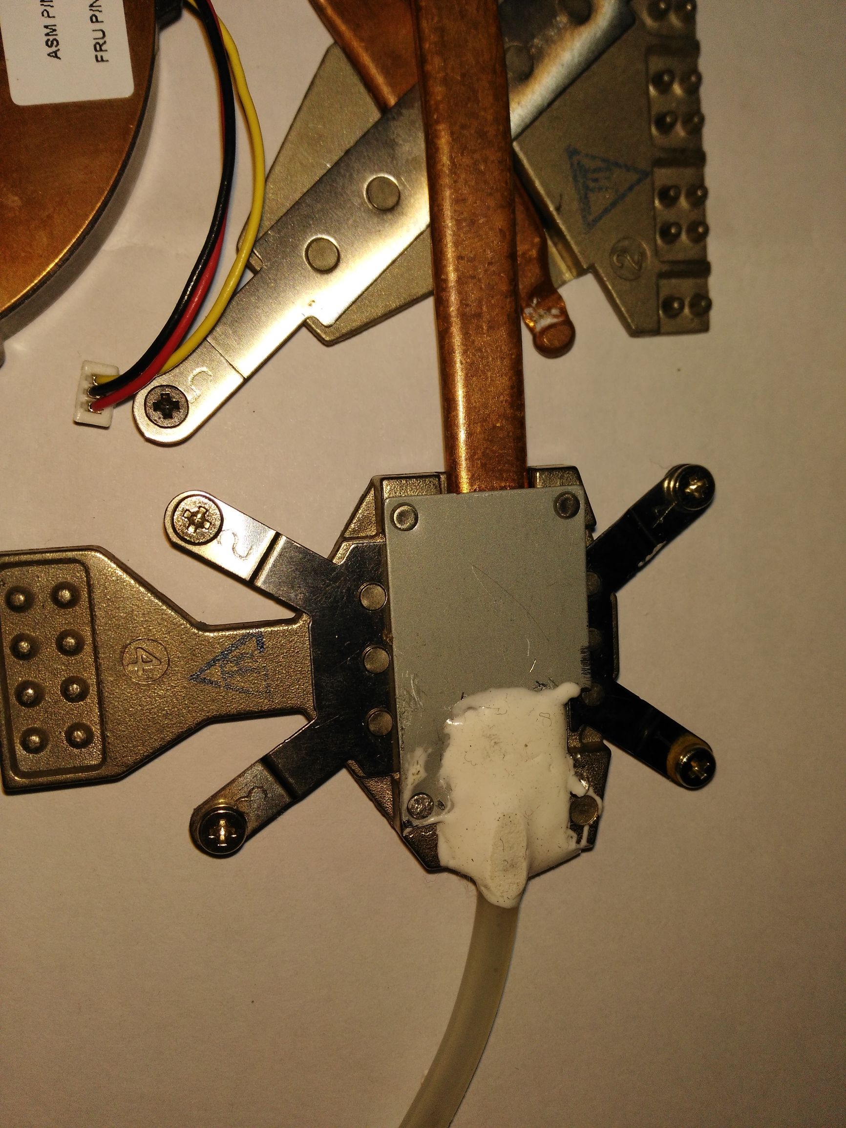 笔记本秒变台式,笔记本秒变三联屏