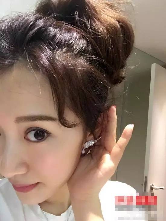 李念谈阔太,阔太李念近照