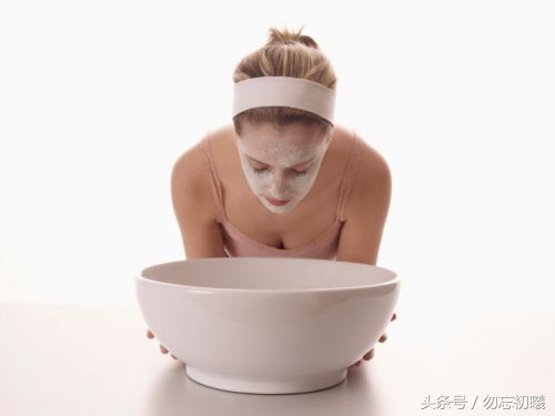 面部白头闭口粉刺怎么去除,最严重的粉刺消除方法