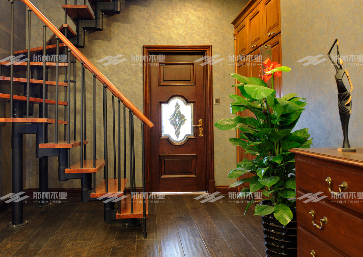 橡木实木门和橡胶木实木门一字之差暗藏玄机，怎样分辨？