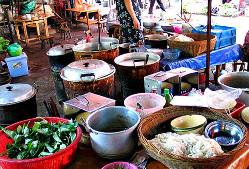 桂林阳朔西街值得吃的,桂林阳朔景区有什么好吃的