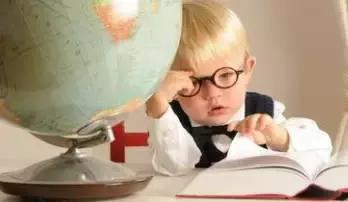 7岁男孩晚上睡觉打鼾憋气严重,8岁小男孩晚上睡觉鼾声大