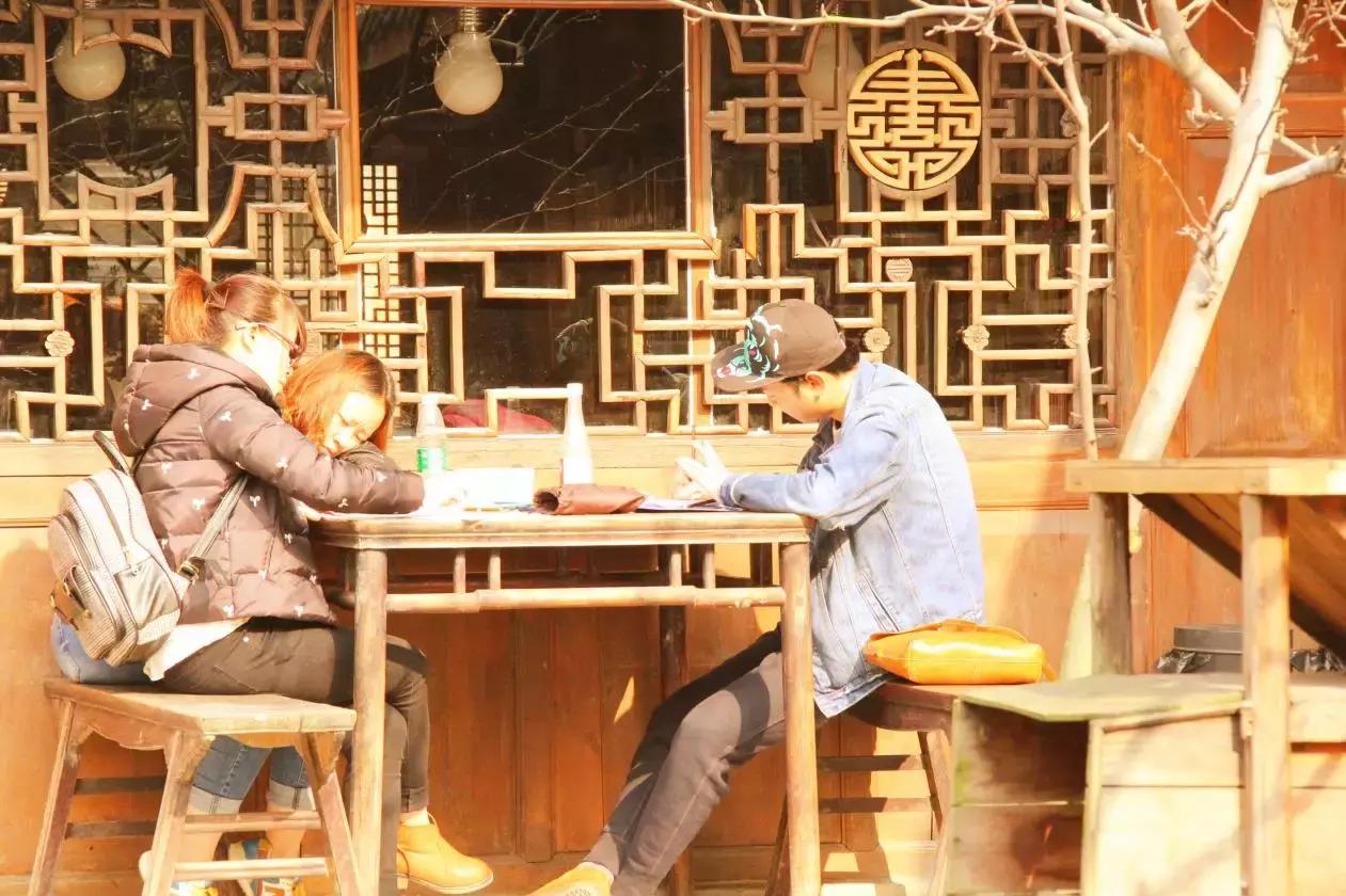 有所大学，叫标榜！逆天颜值碾压成都各大高校！