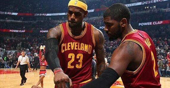 篮球三大巨头乔丹科比詹姆斯,小球迷问乔丹科比和詹姆斯谁强