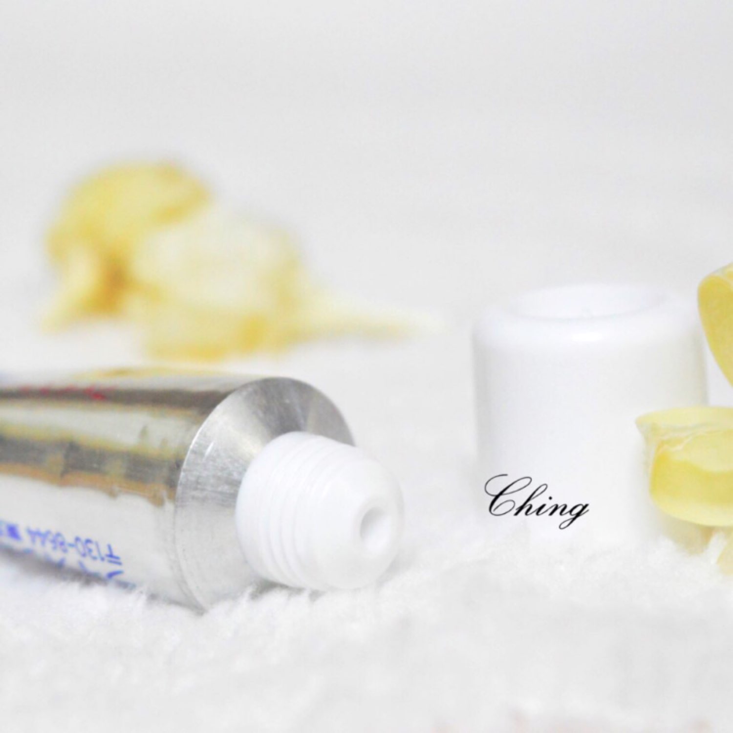 混干皮毛孔粗大粉刺闭口怎么护肤,闭口干皮护肤品推荐