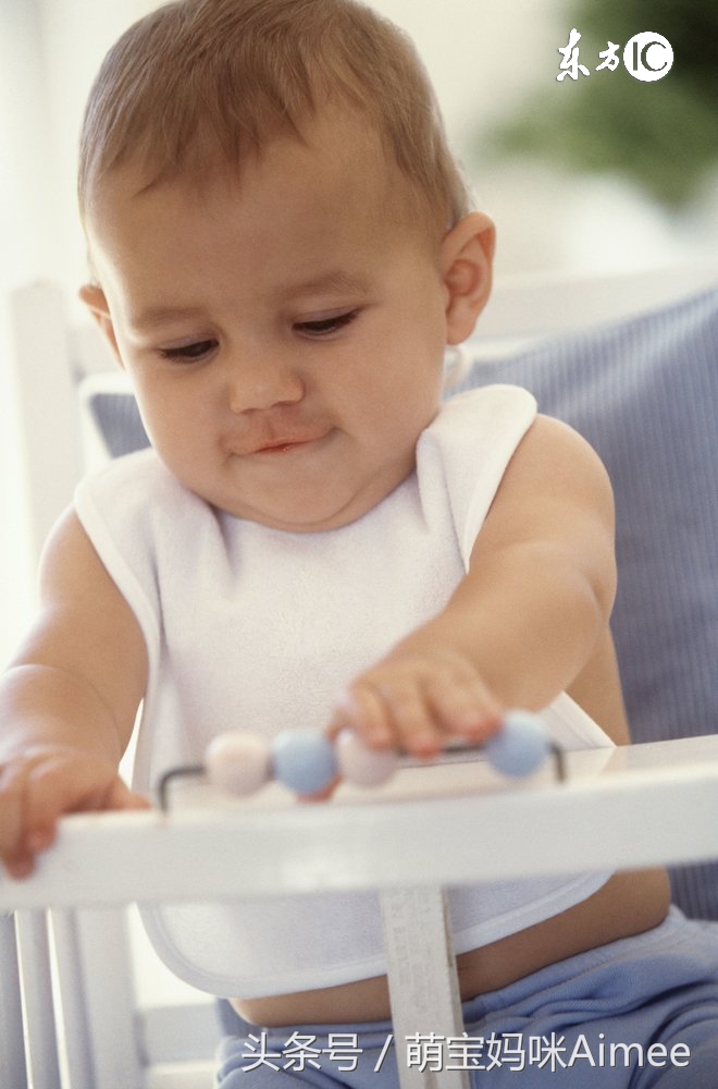 宝宝鼻塞流涕身体冷的怎么回事,宝宝鼻子鼻塞是因为潮湿还是干燥