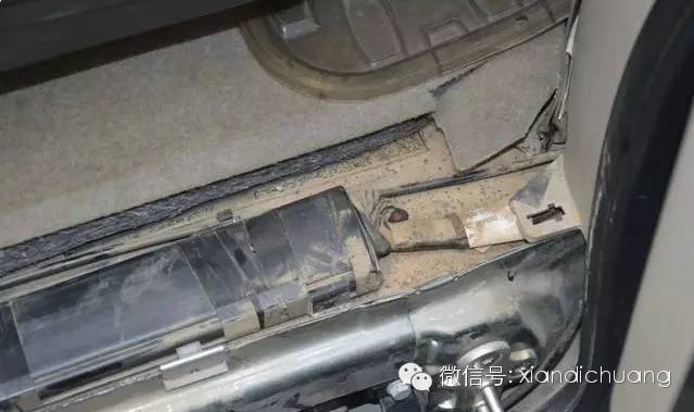 二手车泡水鉴定评估标准,二手车怎样鉴定泡水车