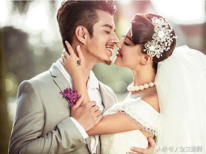 影楼摄影师需要掌握的美姿,影楼摄影师如何拍照的好看