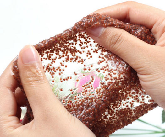 自制保湿面膜蜂蜜和什么搭配最好,自制好用的面膜有哪些材料