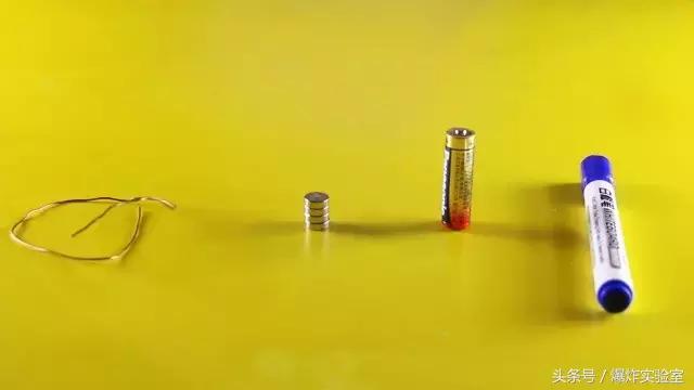 科学小实验用马达怎么做一个飞机,神奇的小电动机实验怎么做视频