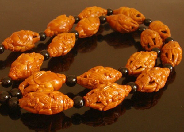 中国核雕最值得收藏的是什么,核雕的技艺与欣赏