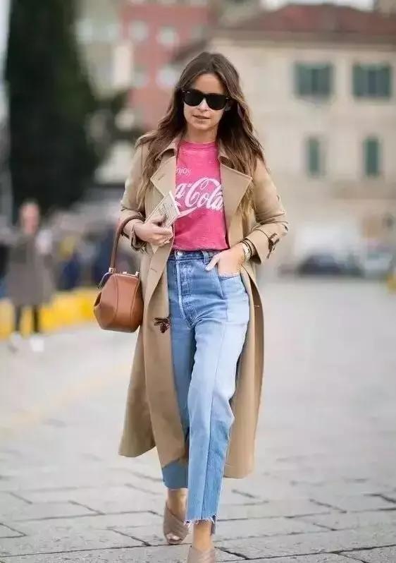 沈阳万象城牛仔裤专卖店,今年流行爆款裤子时髦牛仔裤