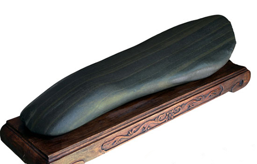 20块买下一块石头竟然价值300万,这块石头买成一千五值吗