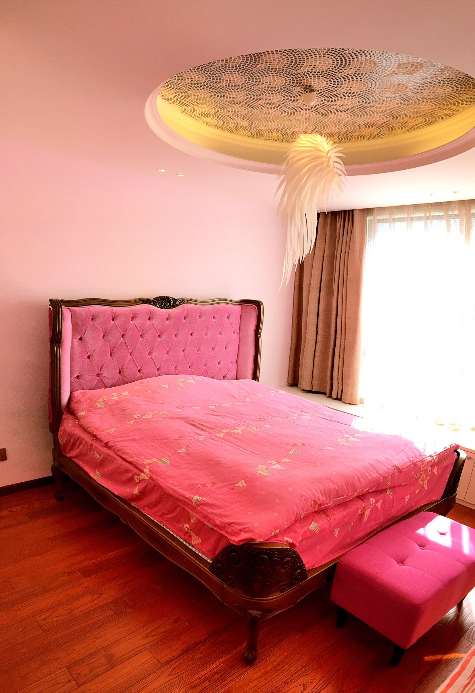 美式和现代轻奢混搭,美式与现代轻奢混搭