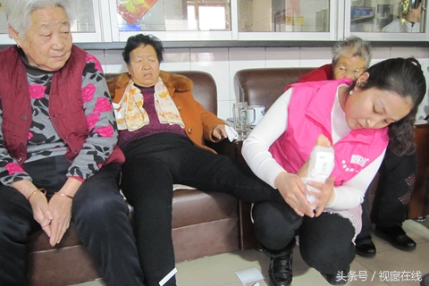 爱心企业为经棚镇敬老院献爱心,爱心企业慰问敬老院新闻报道