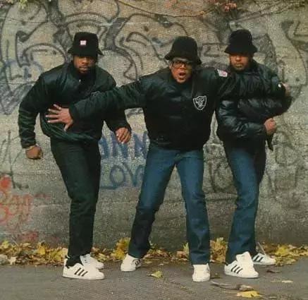 玩嘻哈穿什么鞋子,玩嘻哈穿大码鞋子