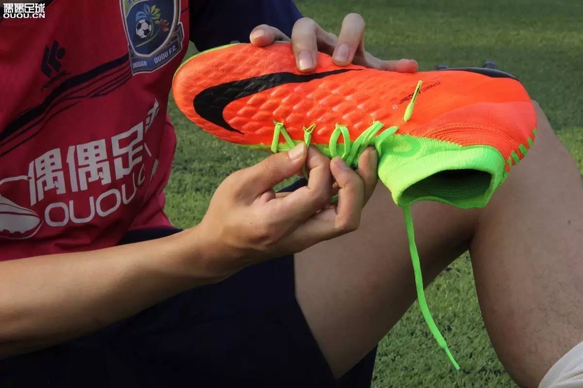 nikehypervenom毒蜂3顶级,hypervenom耐克