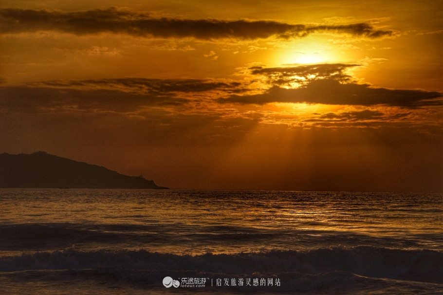 三亚半山半岛简介,三亚4大海湾