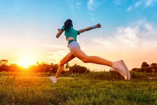 大便黏腻粘马桶怎样食疗,每次大便都粘在马桶上
