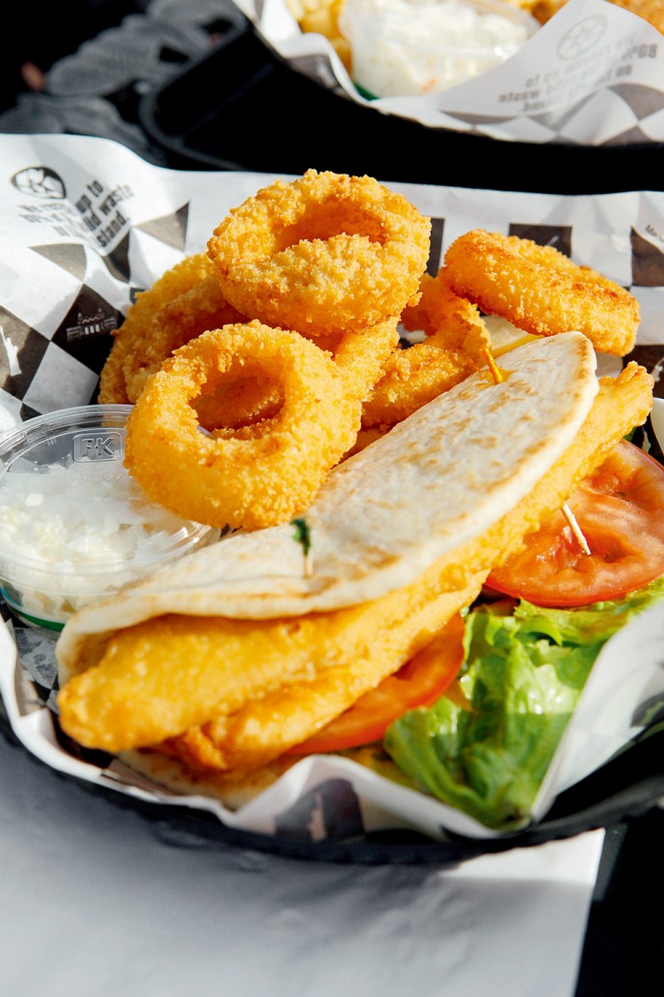 三重心跳曼哈顿多幕剧