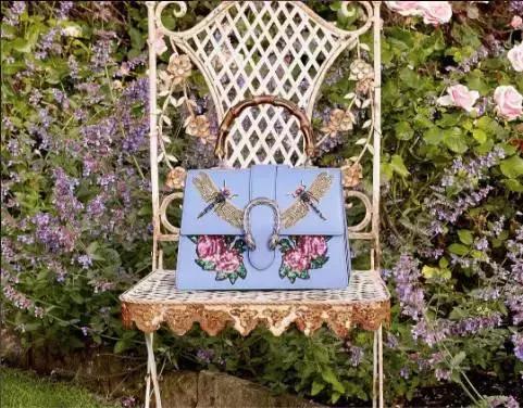 为什么中国女人喜欢美国男人,为什么中国女人那么喜欢韩国人