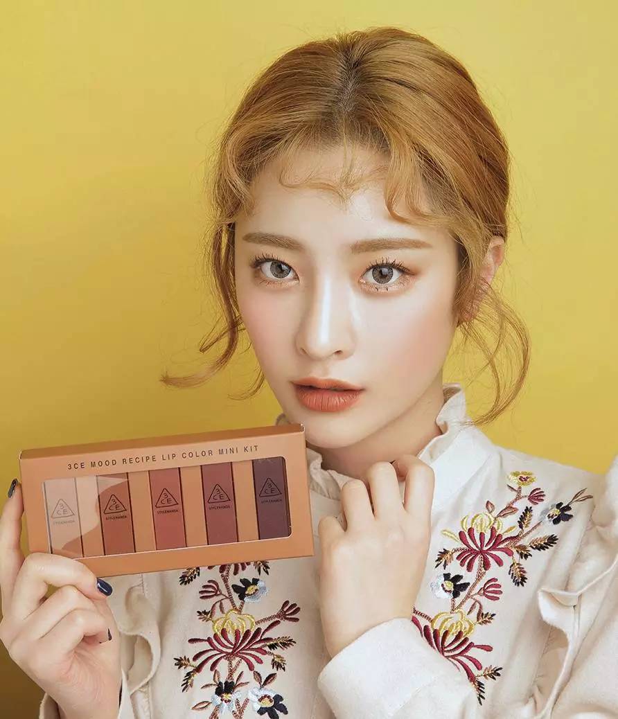 尹恩惠咬唇妆电视剧,尹恩惠咬嘴唇